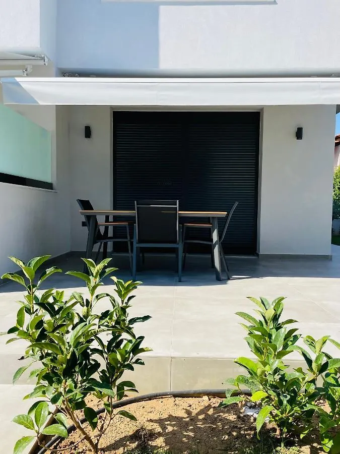 Gemini Villas Nikiti بيت للعطل نيكيتي